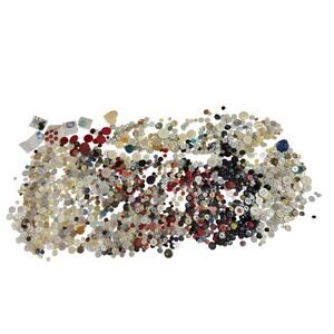 VTG OLD BUTTONS LOT Mixed Colors & Sizes Sewing Crafts Jewelry